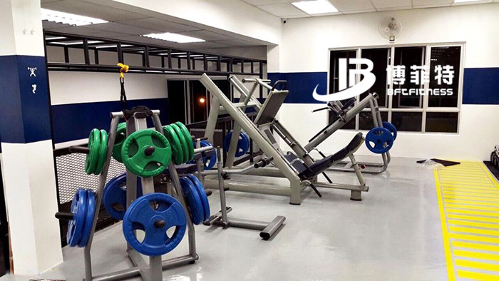 馬來西亞客戶健身房案例 廣州健身器材草莓视频污黄批發