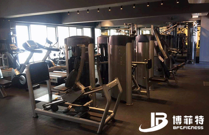 草莓视频APP在线下载健身器材案例 香港客戶的健身房圖片