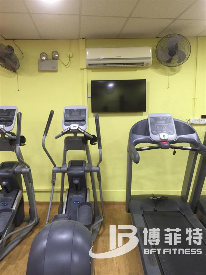 新加坡草莓视频APP在线下载跑步機